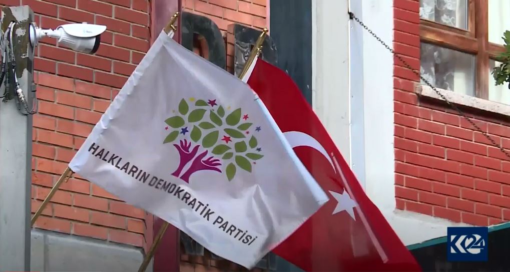 HDP xwe ji xwenîşandanan re amade dike